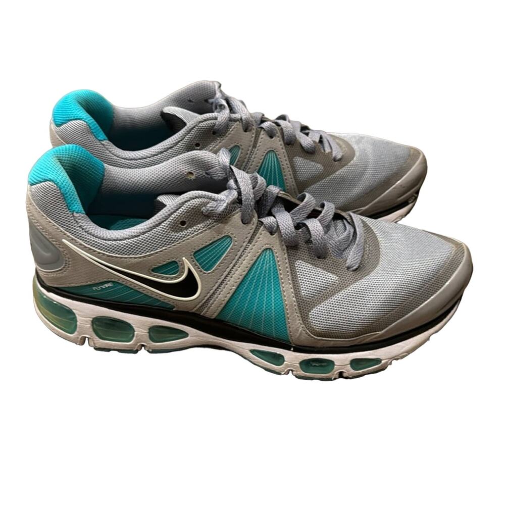Nike Women's Air Max Trailwind 4 Running Shoes Gray Green Size 10
